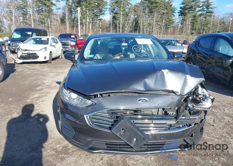 2019 Ford Fusion Hybrid Se from USA, damaged, VIN 3FA6P0LU4KR101166